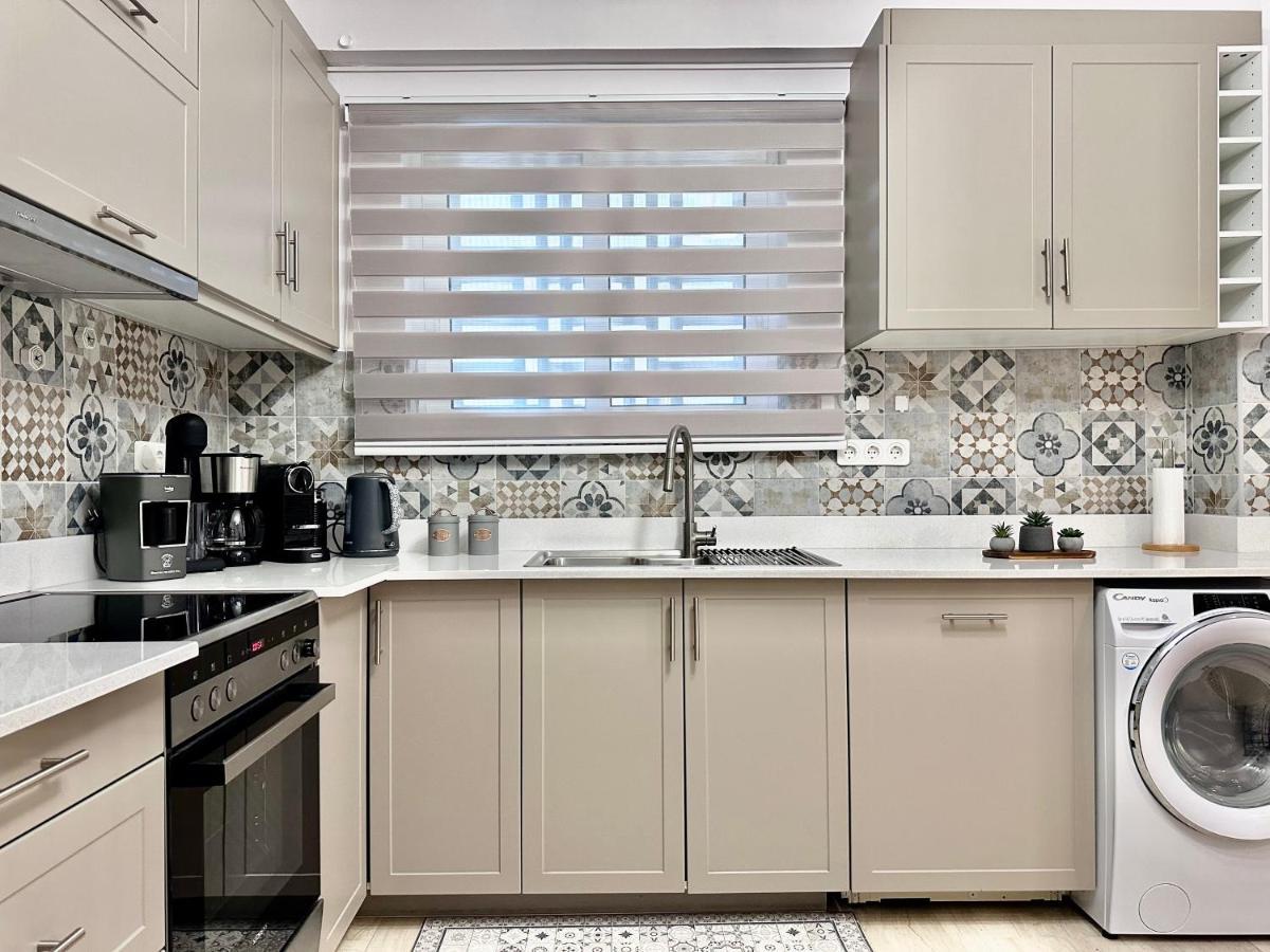 Апартаменты Elaia Luxury Selections Sapphire Афины Экстерьер фото